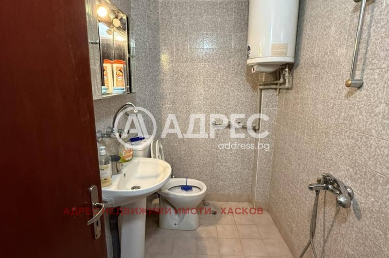 Продава  1-стаен град Хасково , Каменни , 39 кв.м | 63098673 - изображение [5]