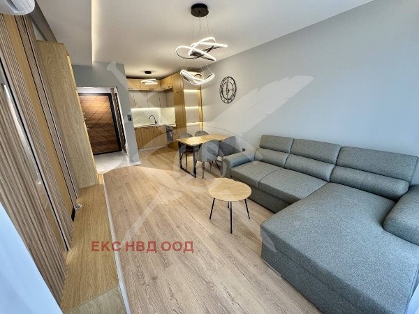 Продава 2-СТАЕН, гр. Пловдив, Остромила