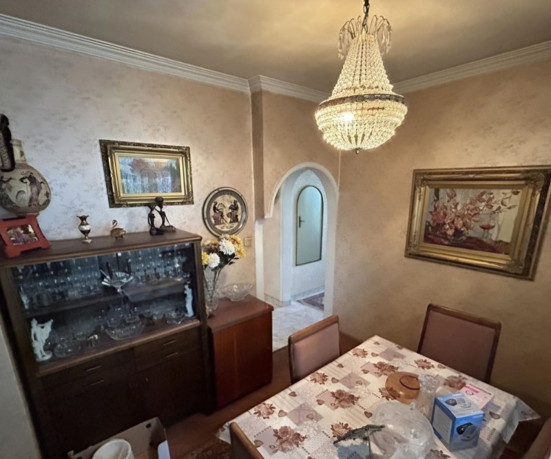 For Sale  2 bedroom Sofia , Mladost 3 , 92 sq.m | 71063021