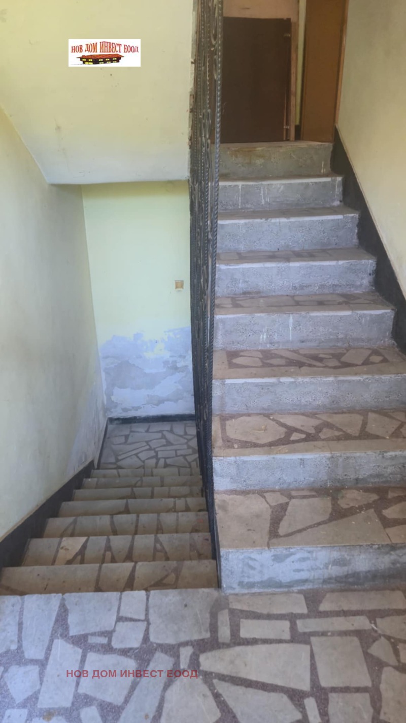 Till salu  Hus region Pernik , Ljulin , 128 kvm | 35748859 - bild [7]