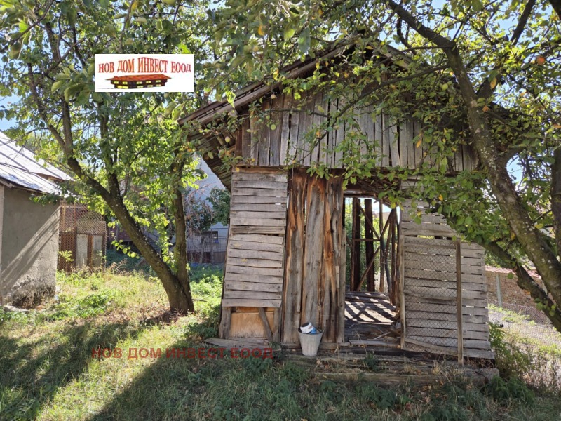 Till salu  Hus region Pernik , Ljulin , 128 kvm | 35748859 - bild [5]