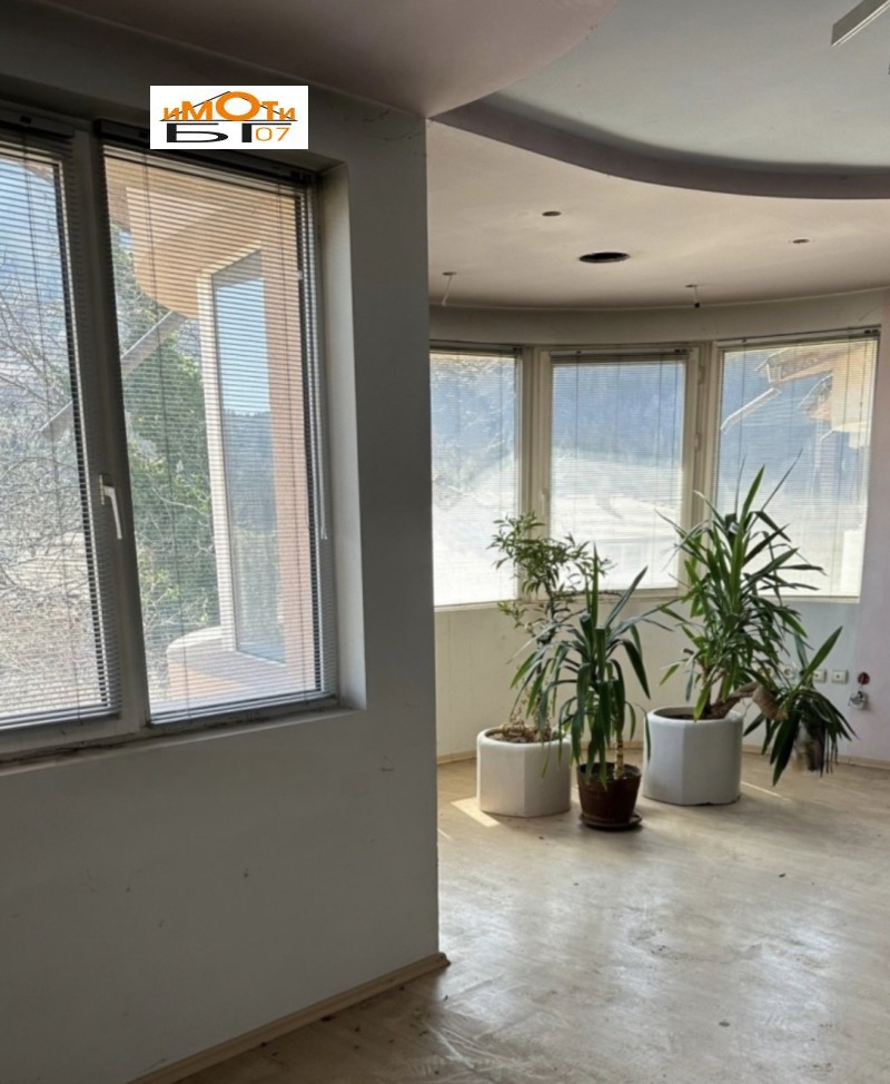 Продава КЪЩА, гр. Смолян, Стар център, снимка 2 - Къщи - 52547990