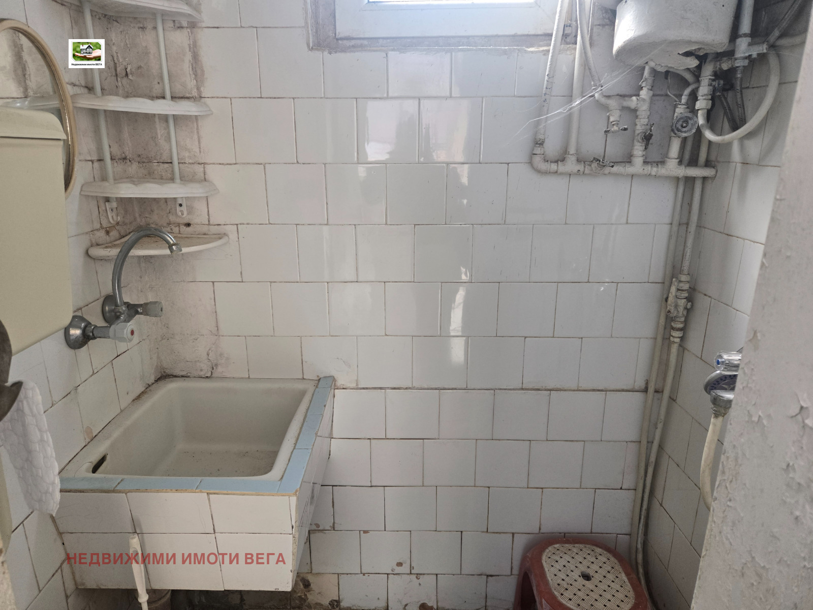 Продава ЕТАЖ ОТ КЪЩА, гр. Горна Оряховица, област Велико Търново, снимка 9 - Етаж от къща - 55901285
