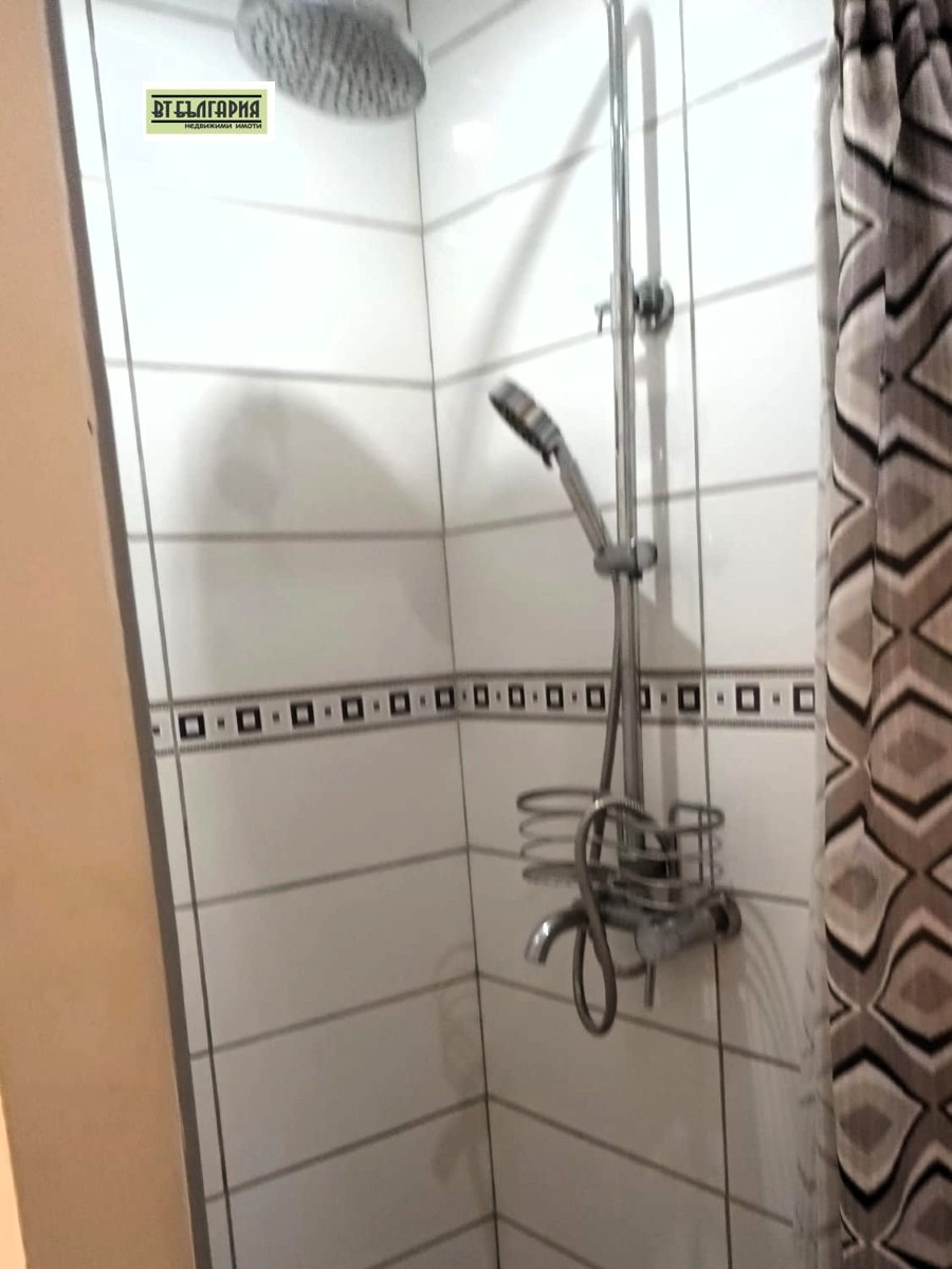 Продава КЪЩА, с. Гурково, област Добрич, снимка 12 - Къщи - 56099375