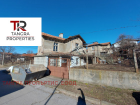 Продажба на имоти в гр. Радомир, област Перник — страница 6 - изображение 5 