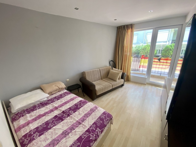 Till salu  2 sovrum region Burgas , Sveti Vlas , 77 kvm | 71792243 - bild [9]