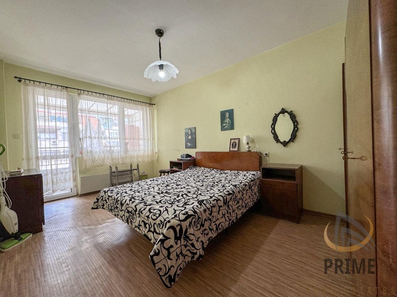Продава  3-стаен град Бургас , Лазур , 104 кв.м | 58090192 - изображение [10]