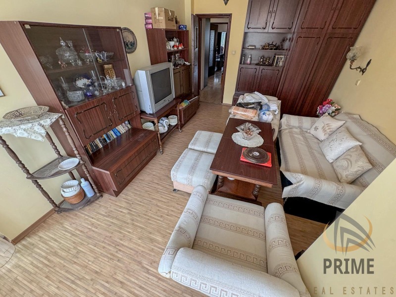 Продава  3-стаен град Бургас , Лазур , 104 кв.м | 58090192 - изображение [15]