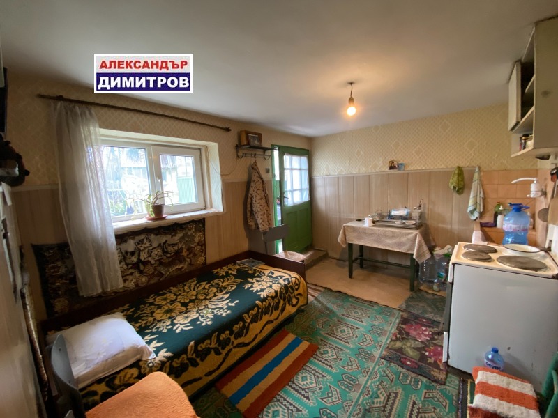 Продава КЪЩА, с. Екзарх Йосиф, област Русе, снимка 12 - Къщи - 52221716