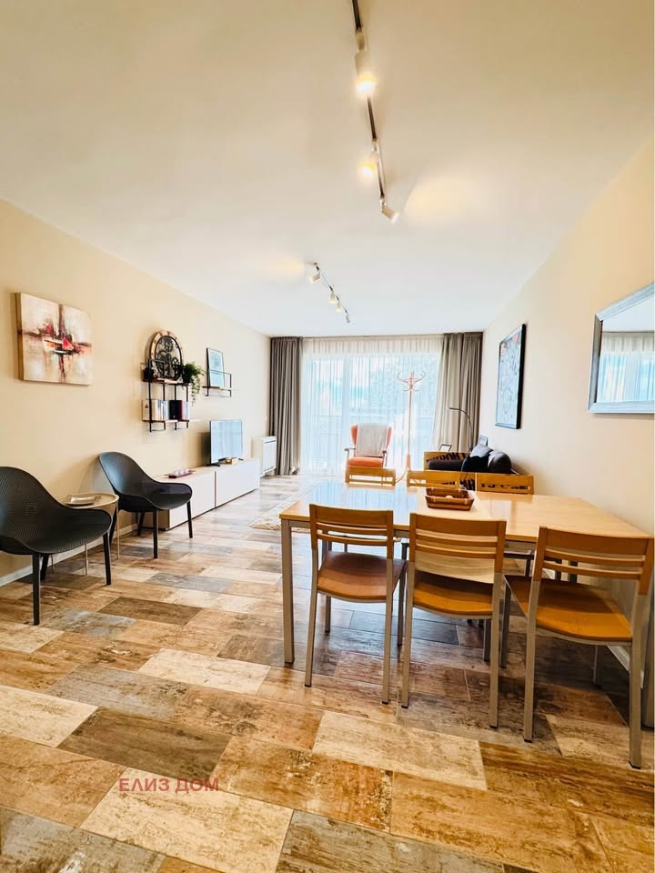 Продава 2-СТАЕН, гр. Варна, Бриз, снимка 2 - Апартаменти - 52212351