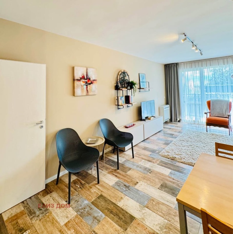 Продава 2-СТАЕН, гр. Варна, Бриз, снимка 2 - Апартаменти - 52212351