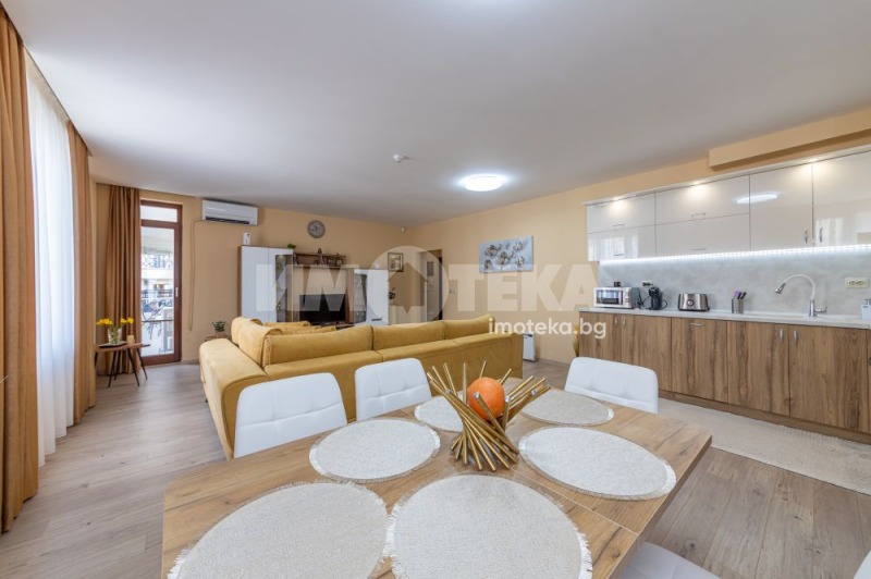 À vendre  2 chambres Varna , k.k. Zlatni pyasatsi , 117 m² | 77075058