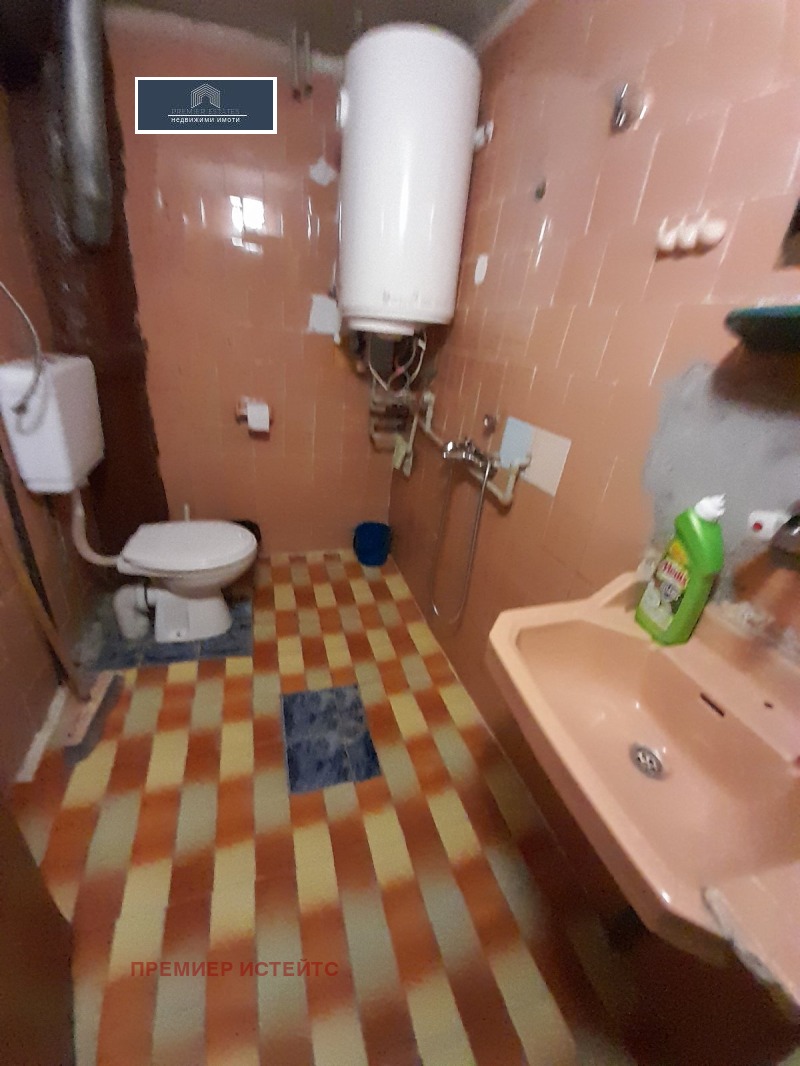 Til salg  Hus Gulv Sofia , Bankya , 82 kvm | 32692535 - billede [11]