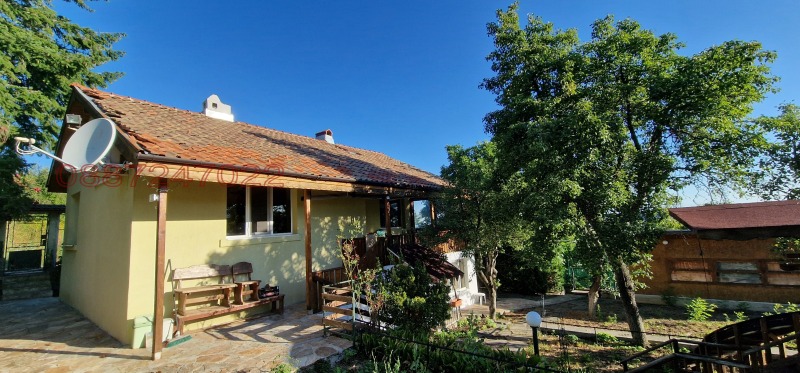 Satılık  Ev bölge Filibe , Izvor , 132 metrekare | 61868821