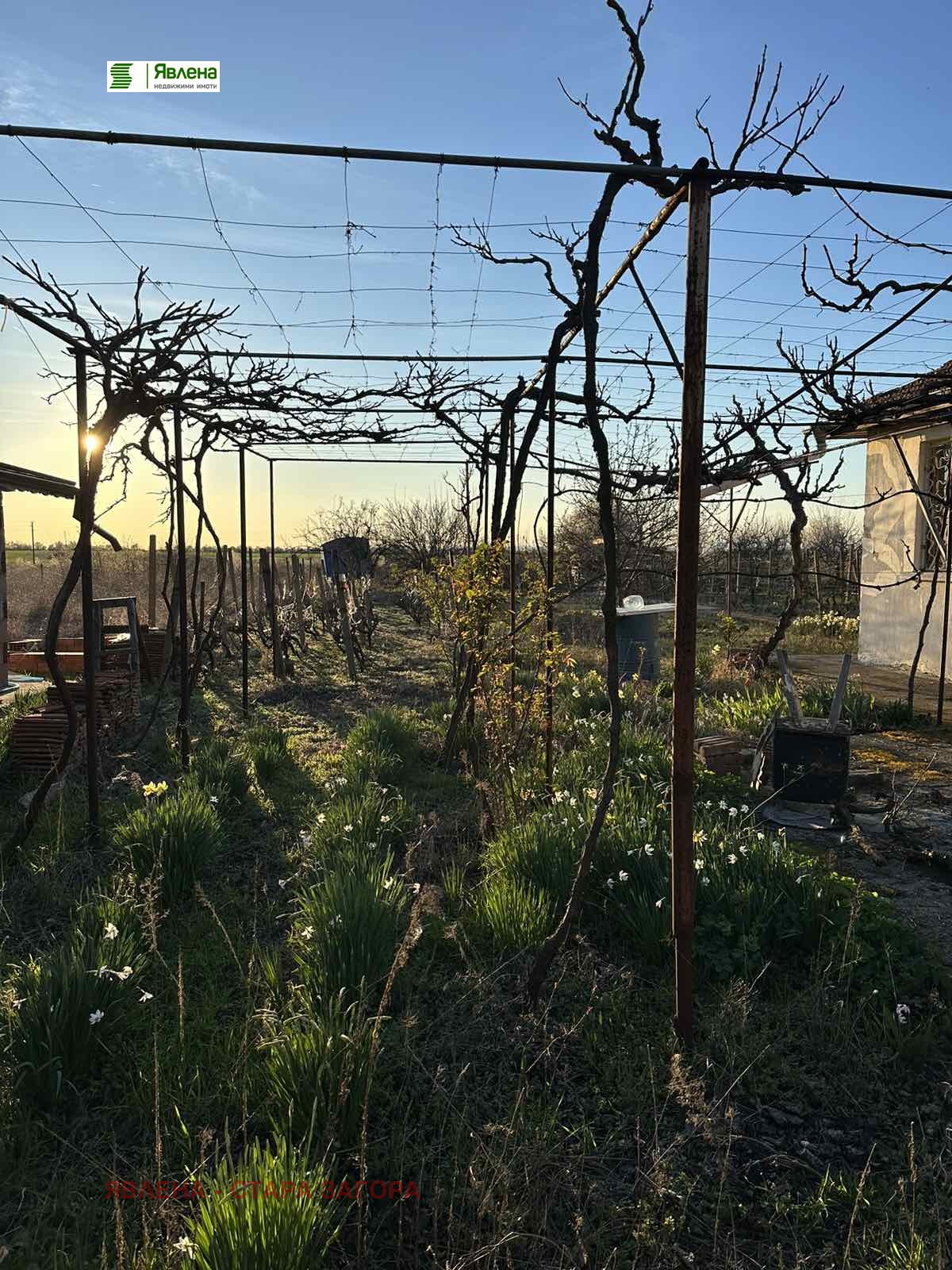 Продава КЪЩА, с. Средец, област Стара Загора, снимка 2 - Къщи - 48225279