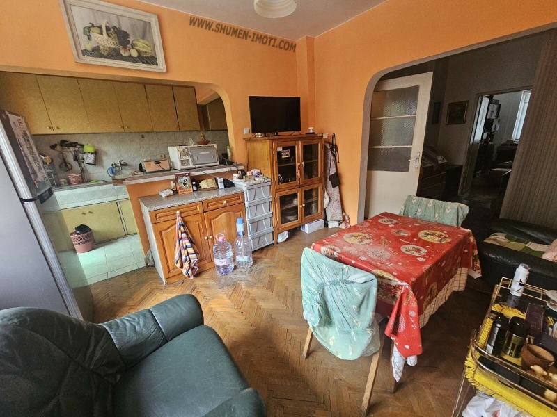 Продава  2-стаен град Шумен , Военно училище , 75 кв.м | 92387955 - изображение [3]