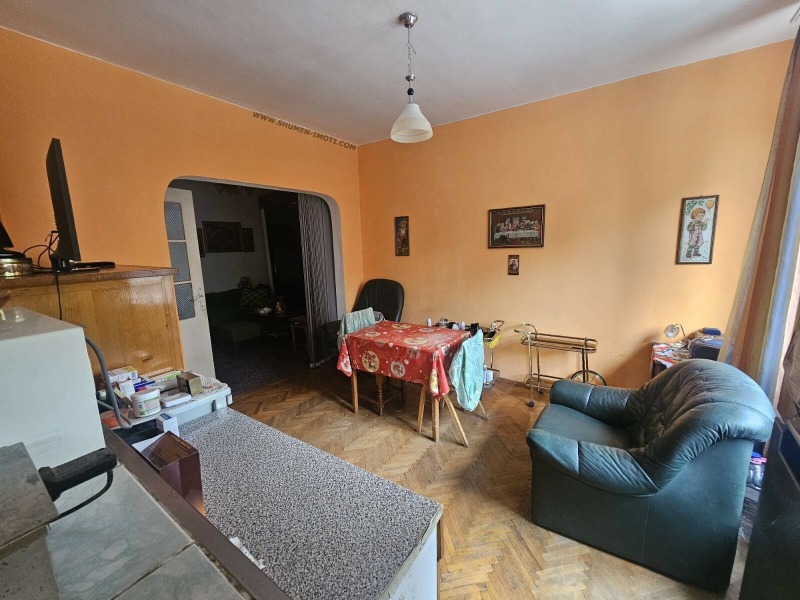 Продава  2-стаен град Шумен , Военно училище , 75 кв.м | 92387955 - изображение [2]