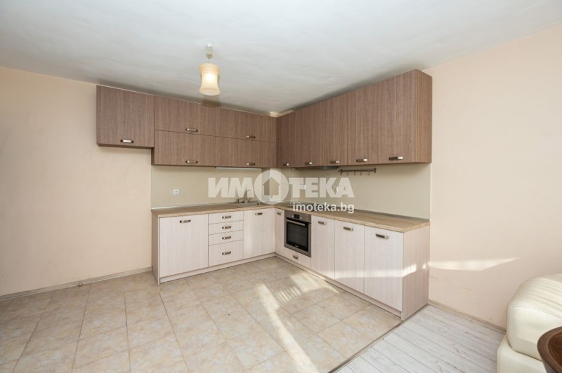 Продаја  2 спаваће собе Пловдив , Јyжен , 105 м2 | 60714355 - слика [16]