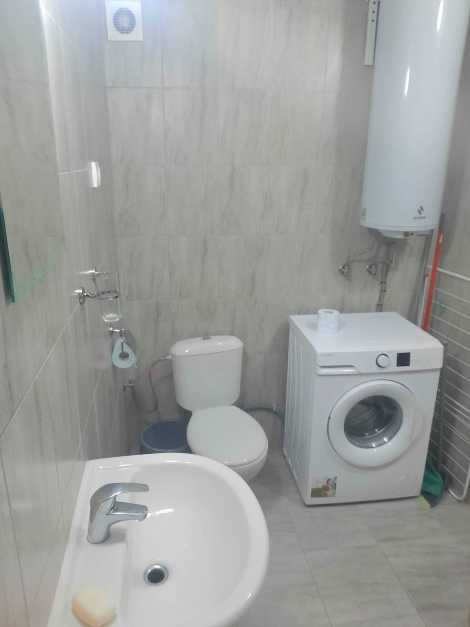 Продава 2-СТАЕН, гр. Бургас, Сарафово, снимка 5 - Апартаменти - 55509740