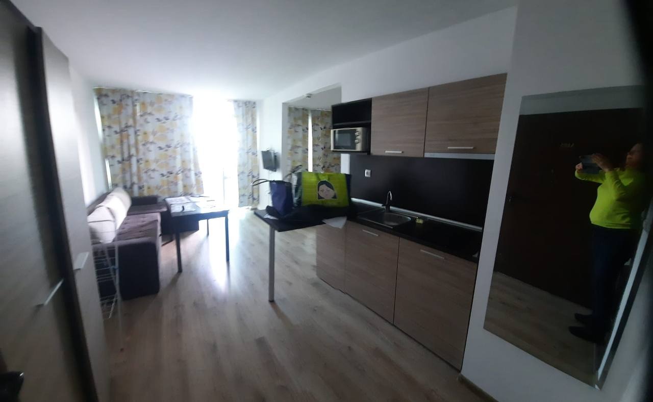 Продава 2-СТАЕН, гр. Бургас, Сарафово, снимка 2 - Апартаменти - 55509740