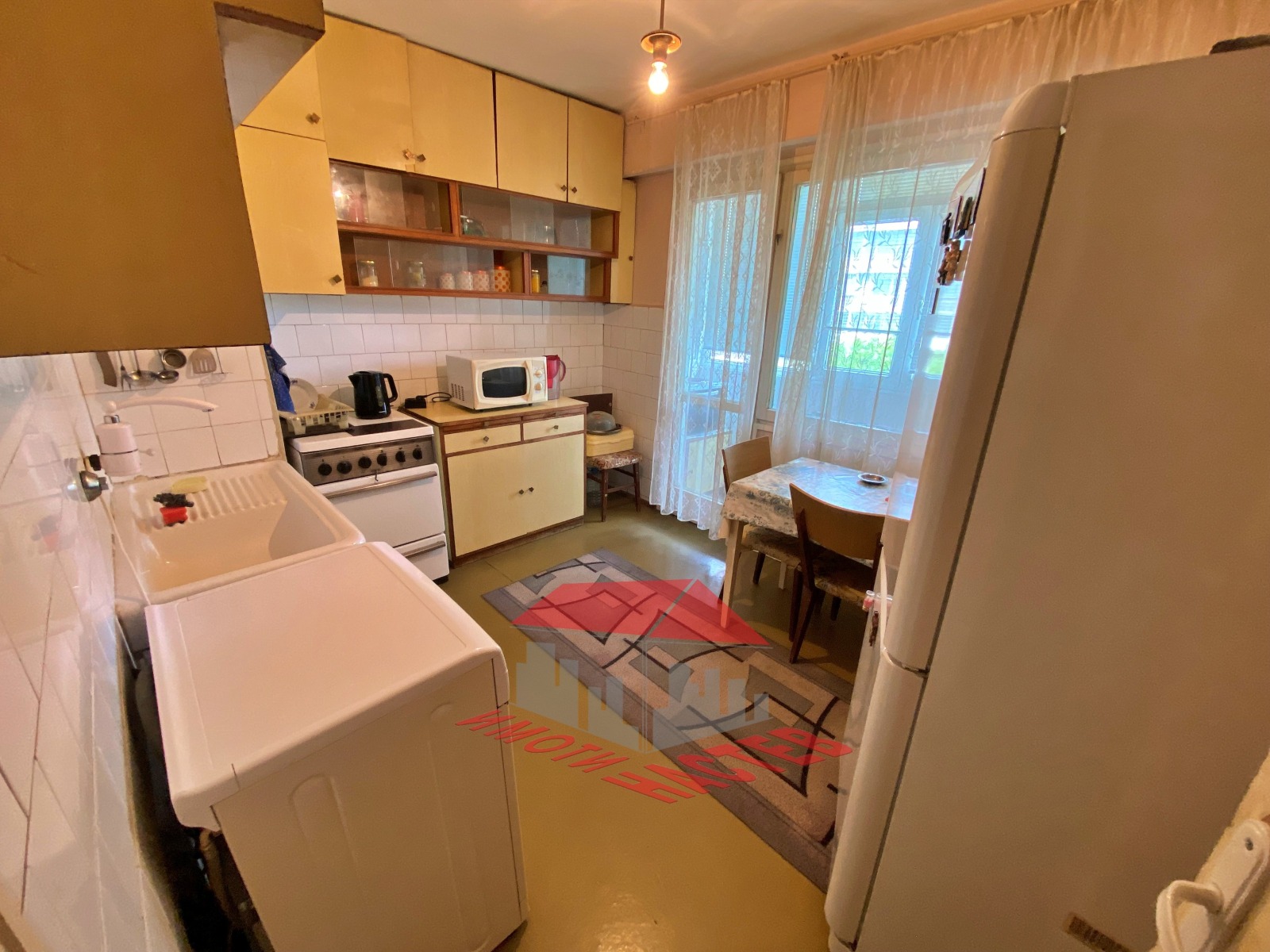 Продава 3-СТАЕН, гр. Шумен, Добруджански, снимка 5 - Апартаменти - 54777336