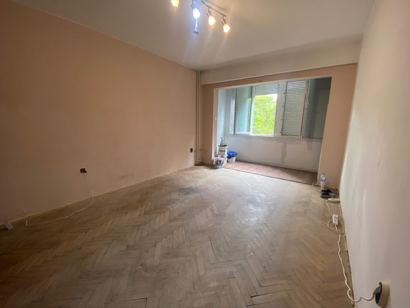 Продава  2-стаен, град София, Илинден •  300 000 лв. • ID 10771729 — holmes.bg - [1] 