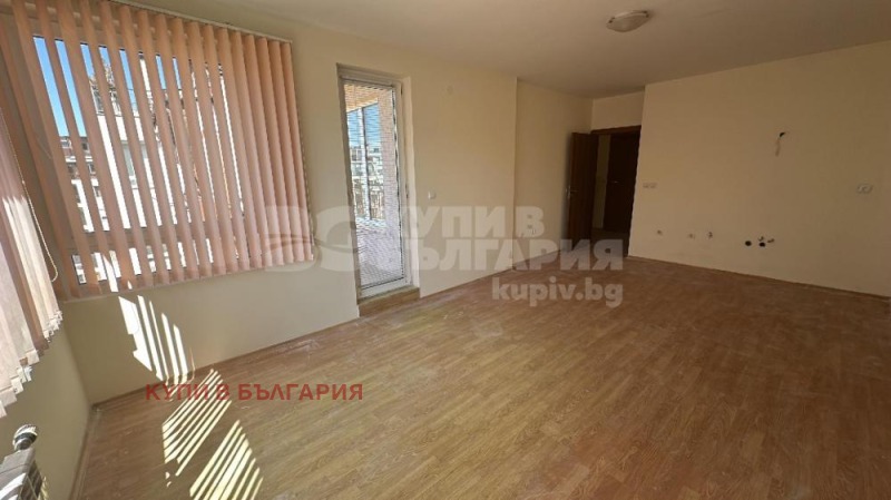 Продава 3-СТАЕН, гр. Варна, Възраждане 2, снимка 2 - Aпартаменти - 47785178