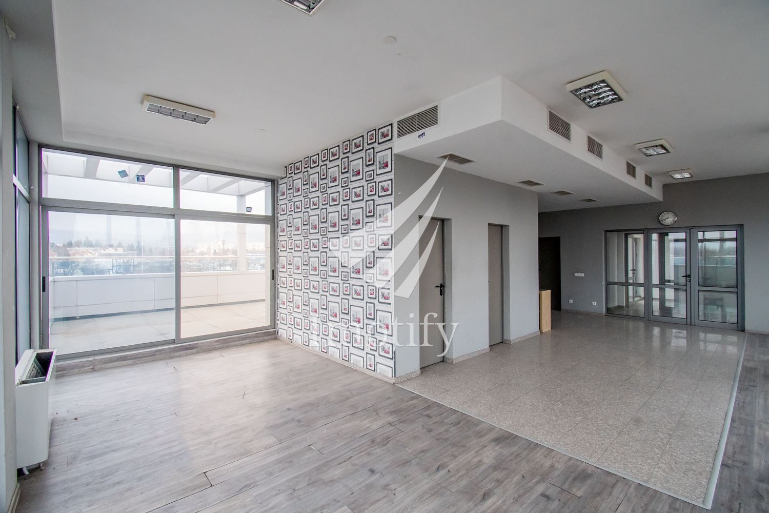 Продава БИЗНЕС ИМОТ, гр. София, Дружба 2, снимка 14 - Други - 54383421