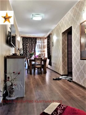 Продава етаж от къща град Варна Център - [1] 