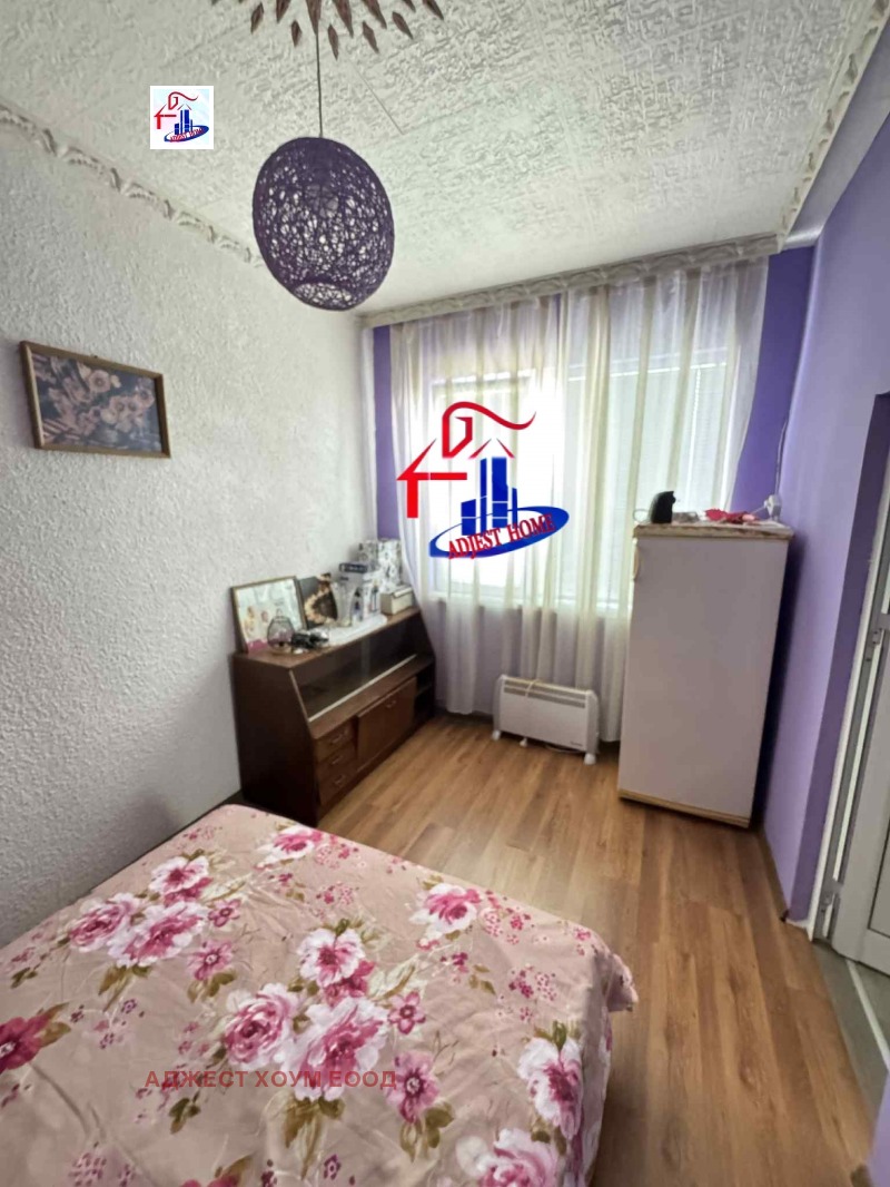 Продава ЕТАЖ ОТ КЪЩА, гр. Шумен, Дивдядово, снимка 7 - Етаж от къща - 53506758