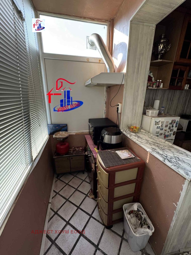 Продава ЕТАЖ ОТ КЪЩА, гр. Шумен, Дивдядово, снимка 9 - Етаж от къща - 53506758