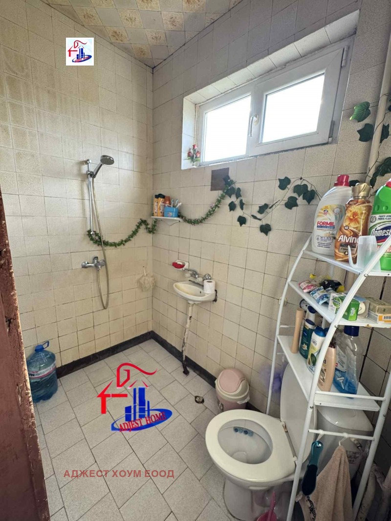 Продава ЕТАЖ ОТ КЪЩА, гр. Шумен, Дивдядово, снимка 13 - Етаж от къща - 53506758