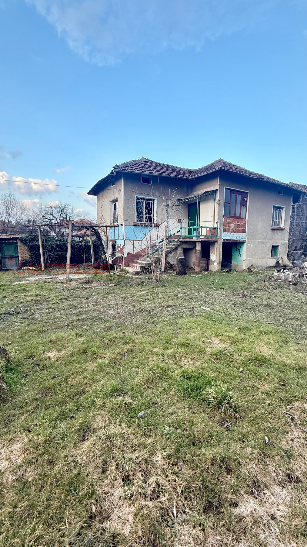 Продава КЪЩА, с. Боровци, област Монтана, снимка 2 - Къщи - 54137880