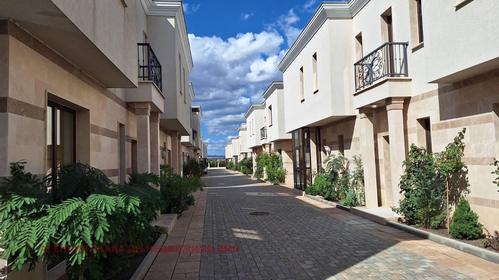 Продава КЪЩА, гр. Бургас, Сарафово, снимка 5 - Къщи - 54407846