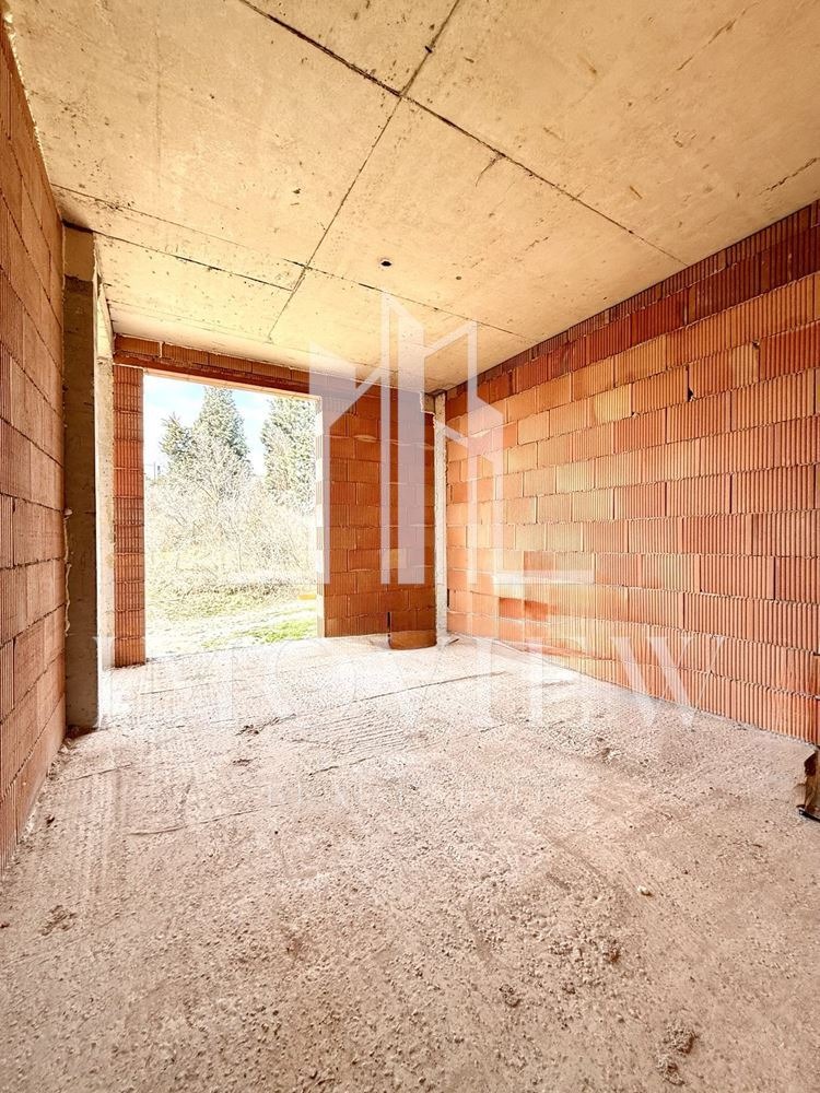 Продава 2-СТАЕН, гр. Варна, Цветен квартал, снимка 2 - Апартаменти - 54066306