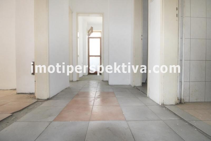 De vânzare  2 dormitoare Plovdiv , Țentâr , 81 mp | 85125619 - imagine [8]