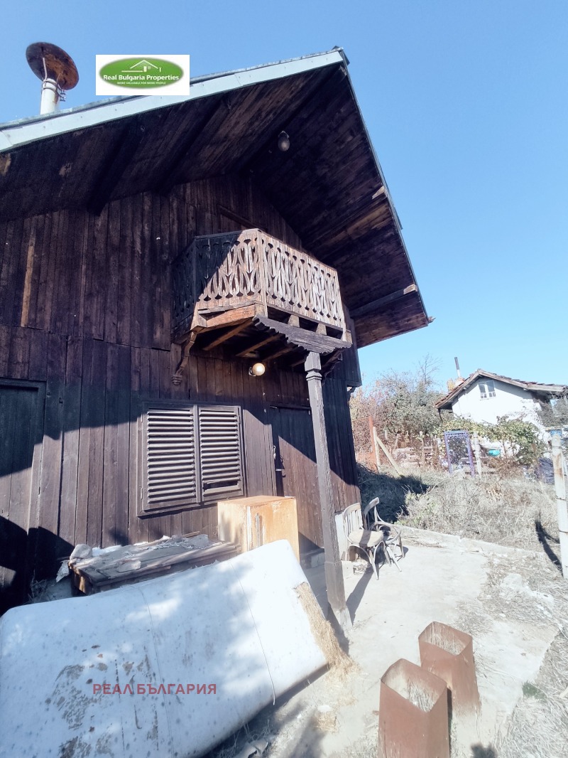 Продава ВИЛА, с. Николово, област Русе, снимка 2 - Вили - 51910135