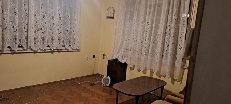 Na sprzedaż  Piętro domu Stara Zagora , Ajazmoto , 188 mkw | 94850432