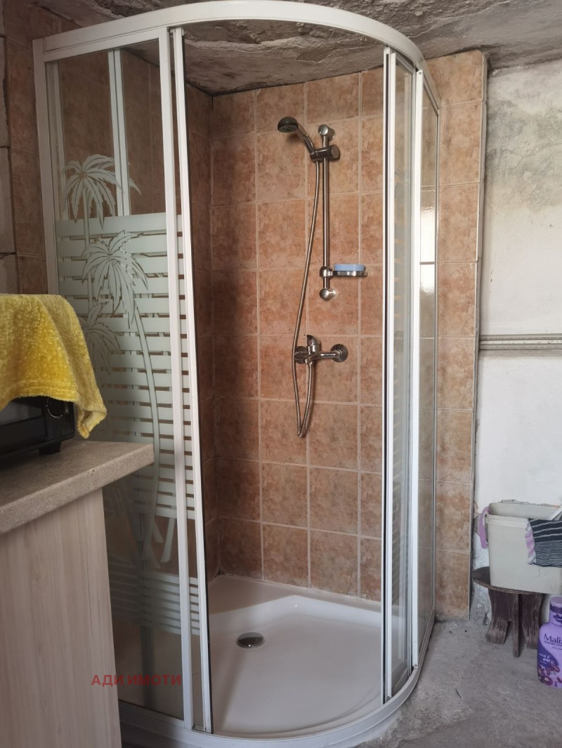 Продава  Къща област Пловдив , гр. Карлово , 65 кв.м | 90951812 - изображение [11]