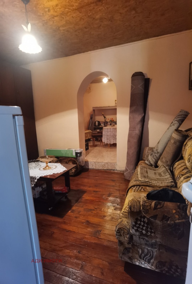 Продава  Къща област Пловдив , гр. Карлово , 65 кв.м | 90951812 - изображение [7]