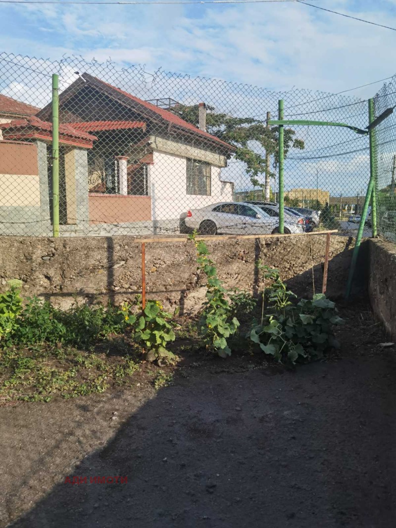 Продава  Къща област Пловдив , гр. Карлово , 65 кв.м | 90951812 - изображение [4]