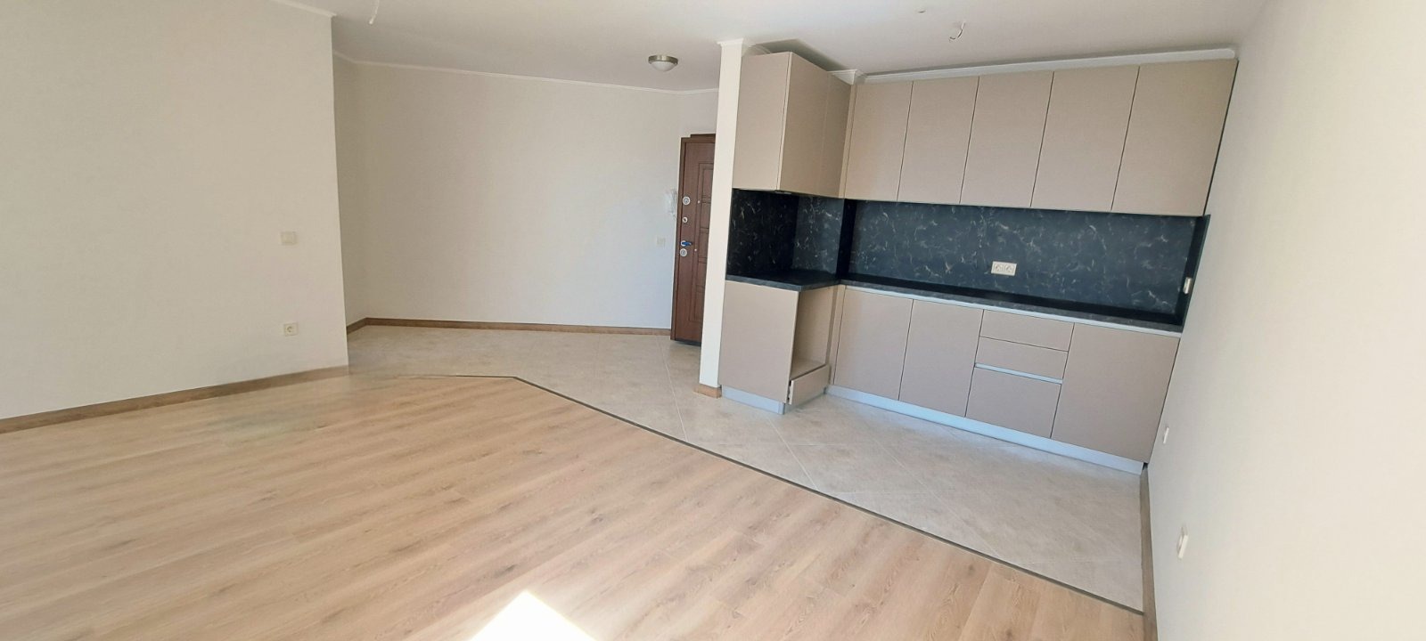 Продава 2-СТАЕН, гр. Варна, Виница, снимка 3 - Апартаменти - 55483752