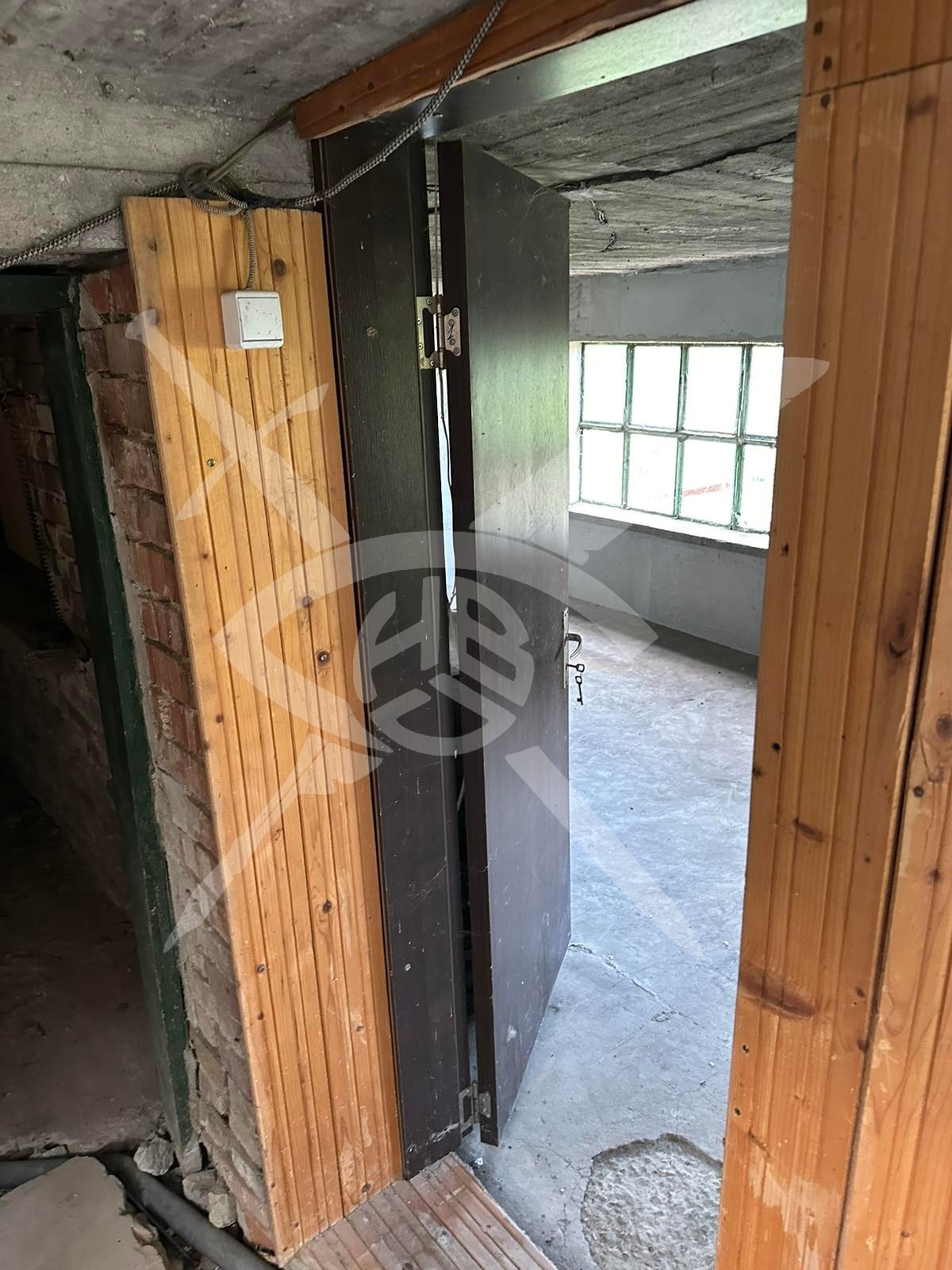 Продава КЪЩА, гр. Айтос, област Бургас, снимка 2 - Къщи - 53320731