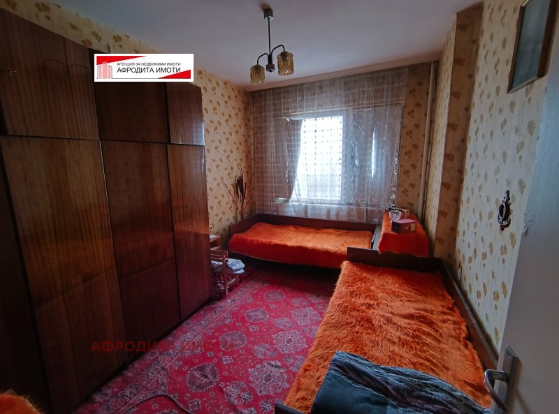 Продава 3-СТАЕН, гр. Стара Загора, Център, снимка 3 - Aпартаменти - 48601674