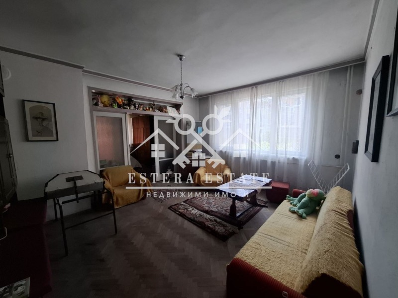 На продаж  3 кімнатна Шумен , Център , 120 кв.м | 82429735 - зображення [2]