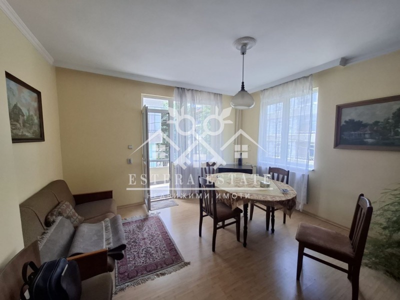 На продаж  3 кімнатна Шумен , Център , 120 кв.м | 82429735