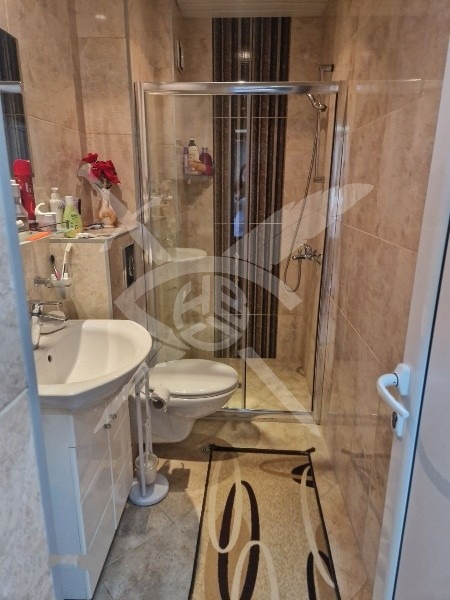 Продава МНОГОСТАЕН, гр. Айтос, област Бургас, снимка 7 - Апартаменти - 52707911