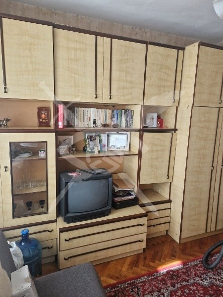 Продава МНОГОСТАЕН, гр. Айтос, област Бургас, снимка 3 - Апартаменти - 52707911