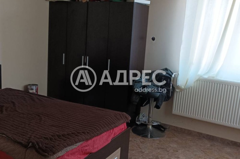 Продава ЕТАЖ ОТ КЪЩА, гр. София, Западен парк, снимка 5 - Етаж от къща - 53439467