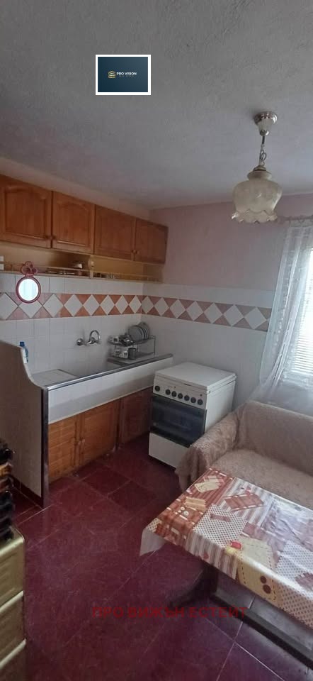 Продава КЪЩА, с. Ветрино, област Варна, снимка 3 - Къщи - 54076282